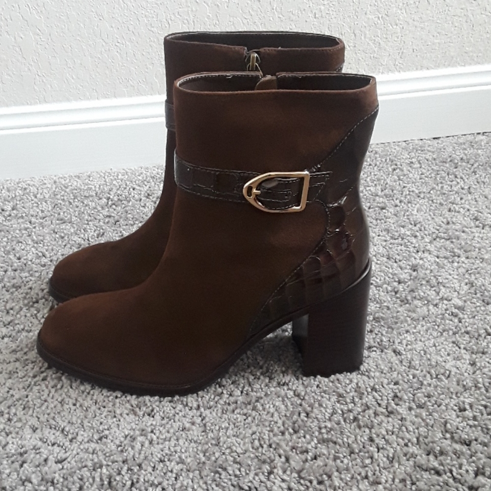 Johnston & Murphy ankle boot